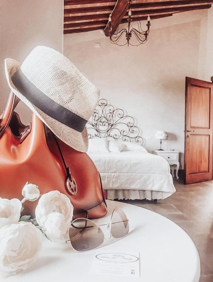 Antica Torre Del Borgo Bed & Breakfast เชร์ตาลโด ภายนอก รูปภาพ