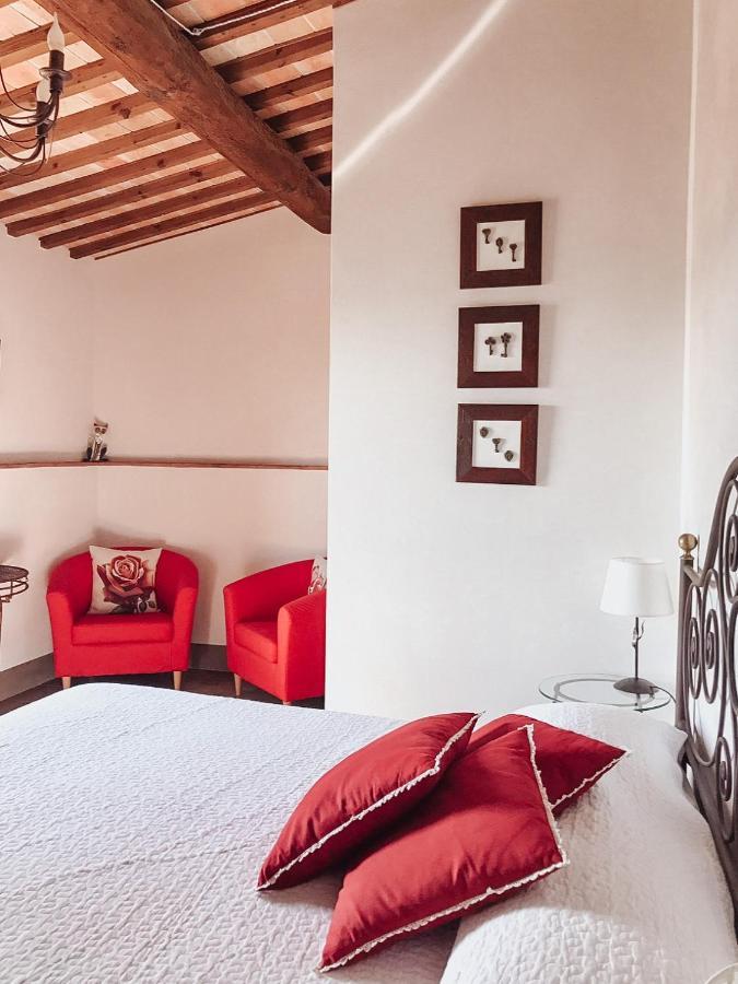 Antica Torre Del Borgo Bed & Breakfast เชร์ตาลโด ภายนอก รูปภาพ