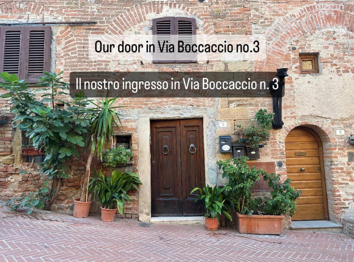 Antica Torre Del Borgo Bed & Breakfast เชร์ตาลโด ภายนอก รูปภาพ